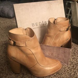 Bed|STU COBBLER STYLE BOOTIE